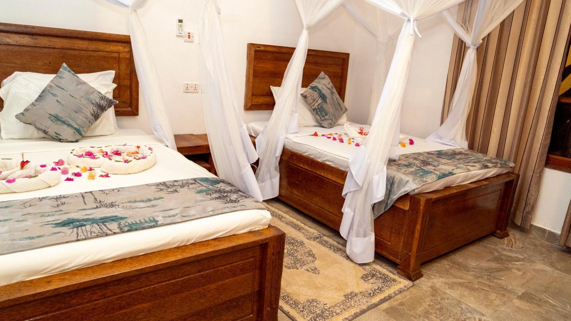 Zanzibar Bahari Villas มาเทมวu ภายนอก รูปภาพ